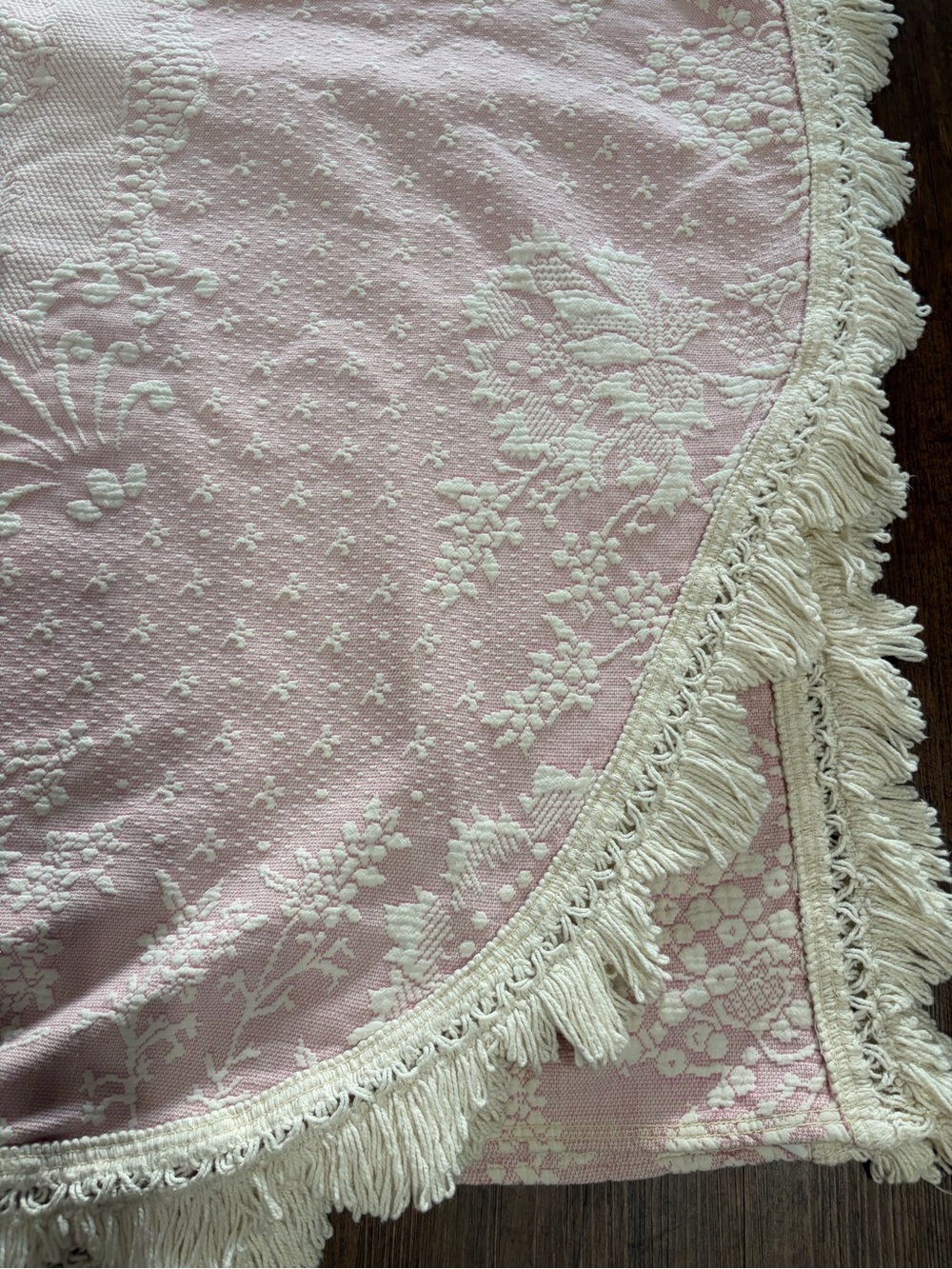 Vintage Bates of Maine Abigail Adams Cotton Coverlet Matelasse Pink/Cream Fringe